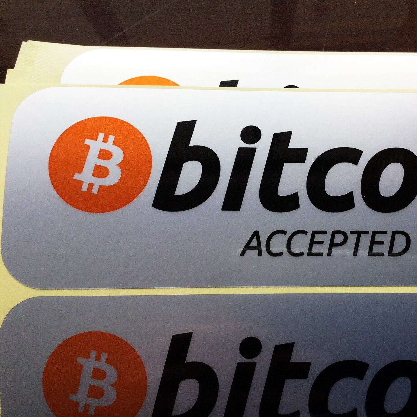 Bitcoin Accepted Here Stickers - 10ea